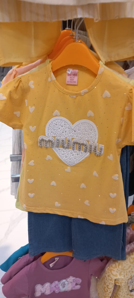 Girls Yellow Heart Print T-Shirt &amp; Denim Shorts Set