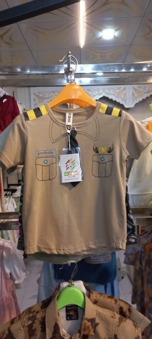 Boys Casual Graphic T-Shirt &amp; Cargo Shorts Set